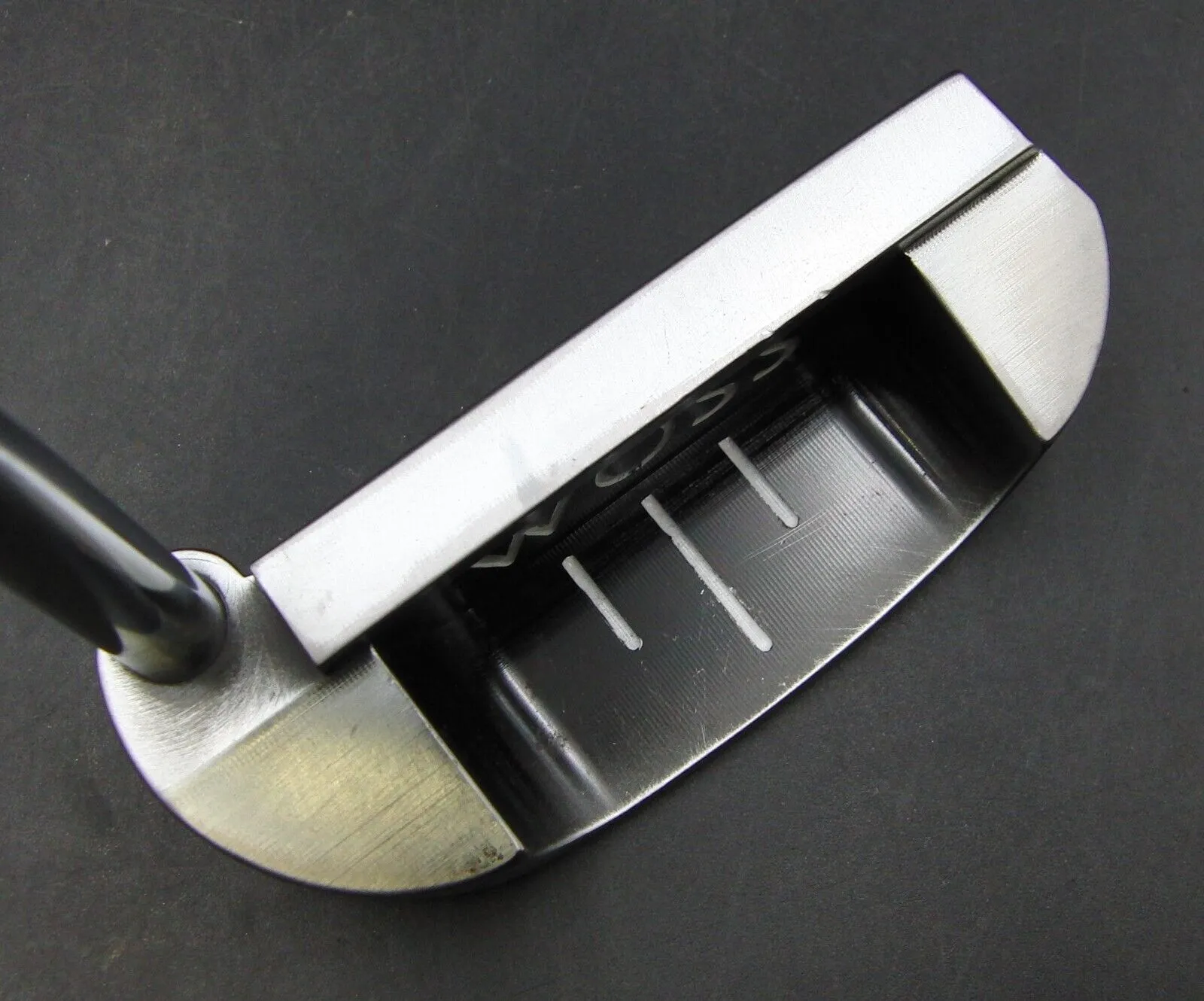 Japanese Woss Aiming Ver.04 PAT. Putter 83.5cm Steel Shaft Iguana Golf Grip 6 Japanese Woss Aiming Ver.04 PAT. Putter 83.5cm Steel Shaft Iguana Golf Grip - Image 4