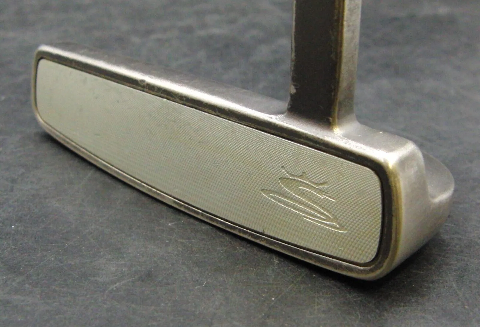 Cobra Townsville Putter 87cm Playing Length Steel Shaft Golf Pride Grip 6 Cobra Townsville Putter 87cm Playing Length Steel Shaft Golf Pride Grip - Image 4