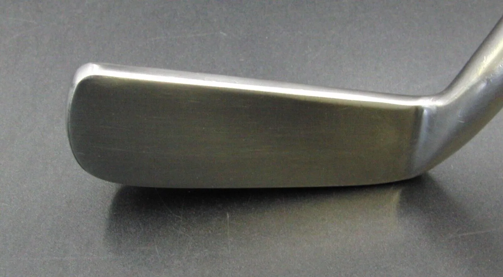 Slazenger Johnny Miller Californian Putter Steel Shaft 90.5cm Long 6 Slazenger Johnny Miller Californian Putter Steel Shaft 90.5cm Long - Image 4