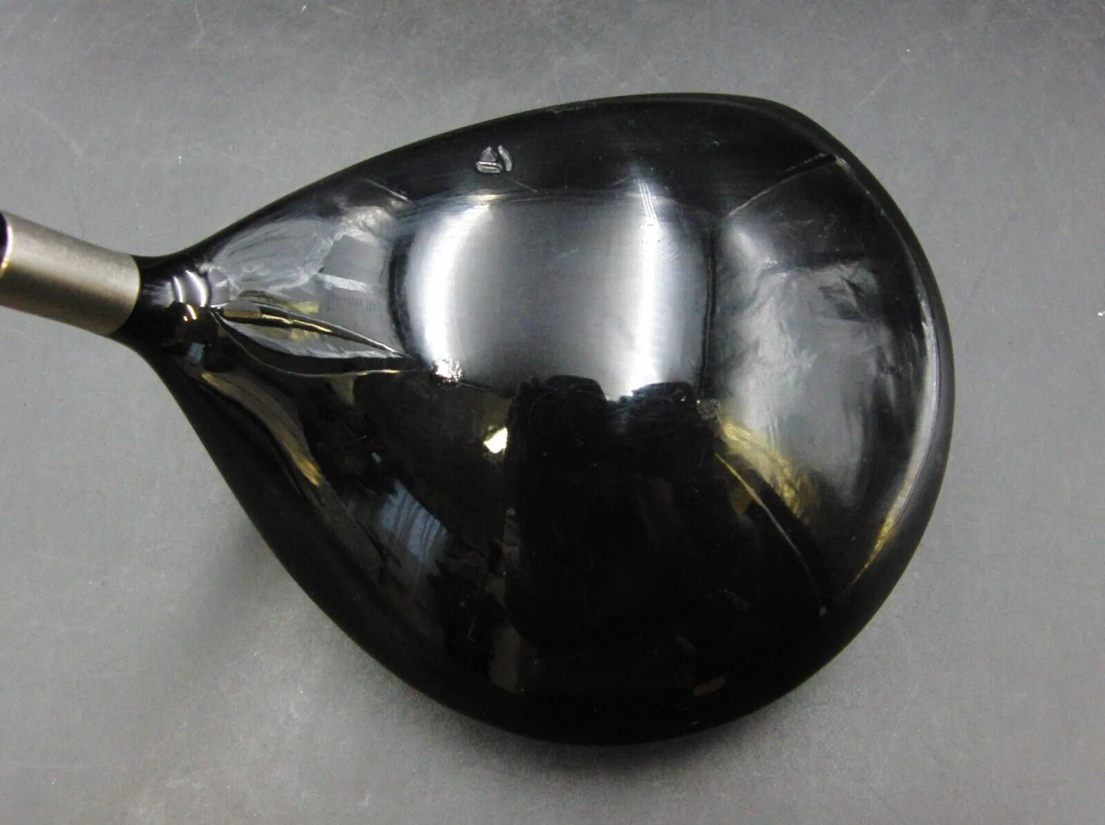 TaylorMade R7 XR 9.5° Driver Regular Graphite Shaft TaylorMade Grip 6 TaylorMade R7 XR 9.5° Driver Regular Graphite Shaft TaylorMade Grip - Image 4