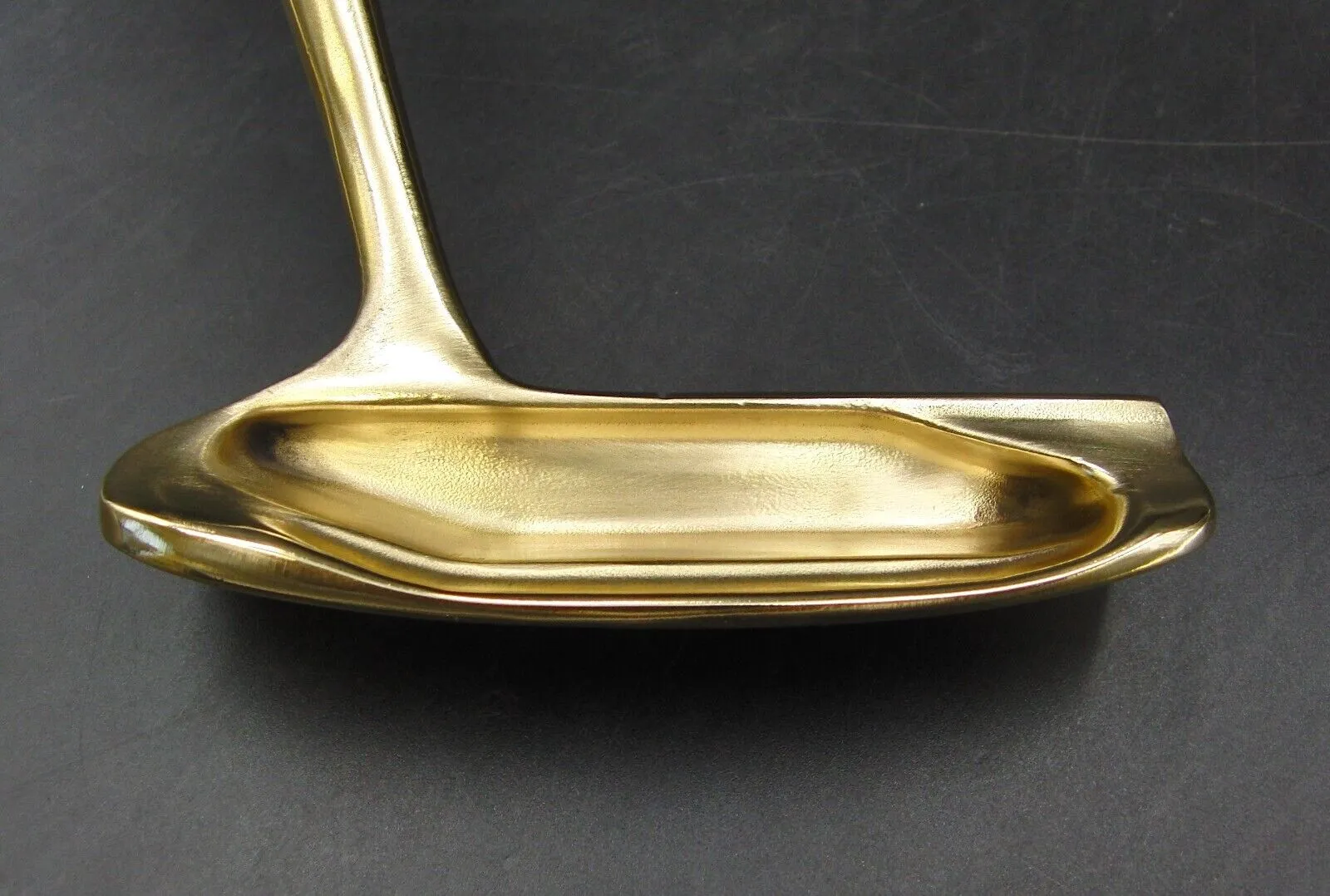 PowerBilt H&B 911-03 Milled Putter 88cm Playing Length Steel Shaft G/Pride Grip 5 PowerBilt H&B 911-03 Milled Putter 88cm Playing Length Steel Shaft G/Pride Grip - Image 3