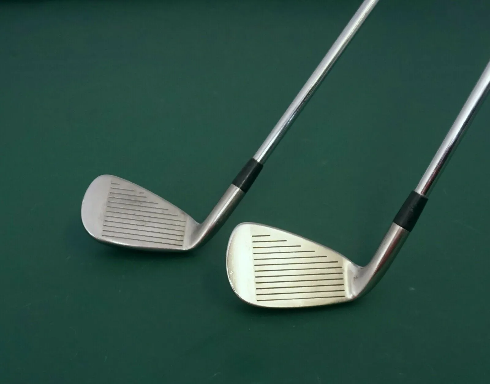 Set Of 2 X Mizuno MX17 Irons 4 & 6 Regular Steel Shafts Mizuno Grips 4 Set Of 2 X Mizuno MX17 Irons 4 & 6 Regular Steel Shafts Mizuno Grips - Image 2