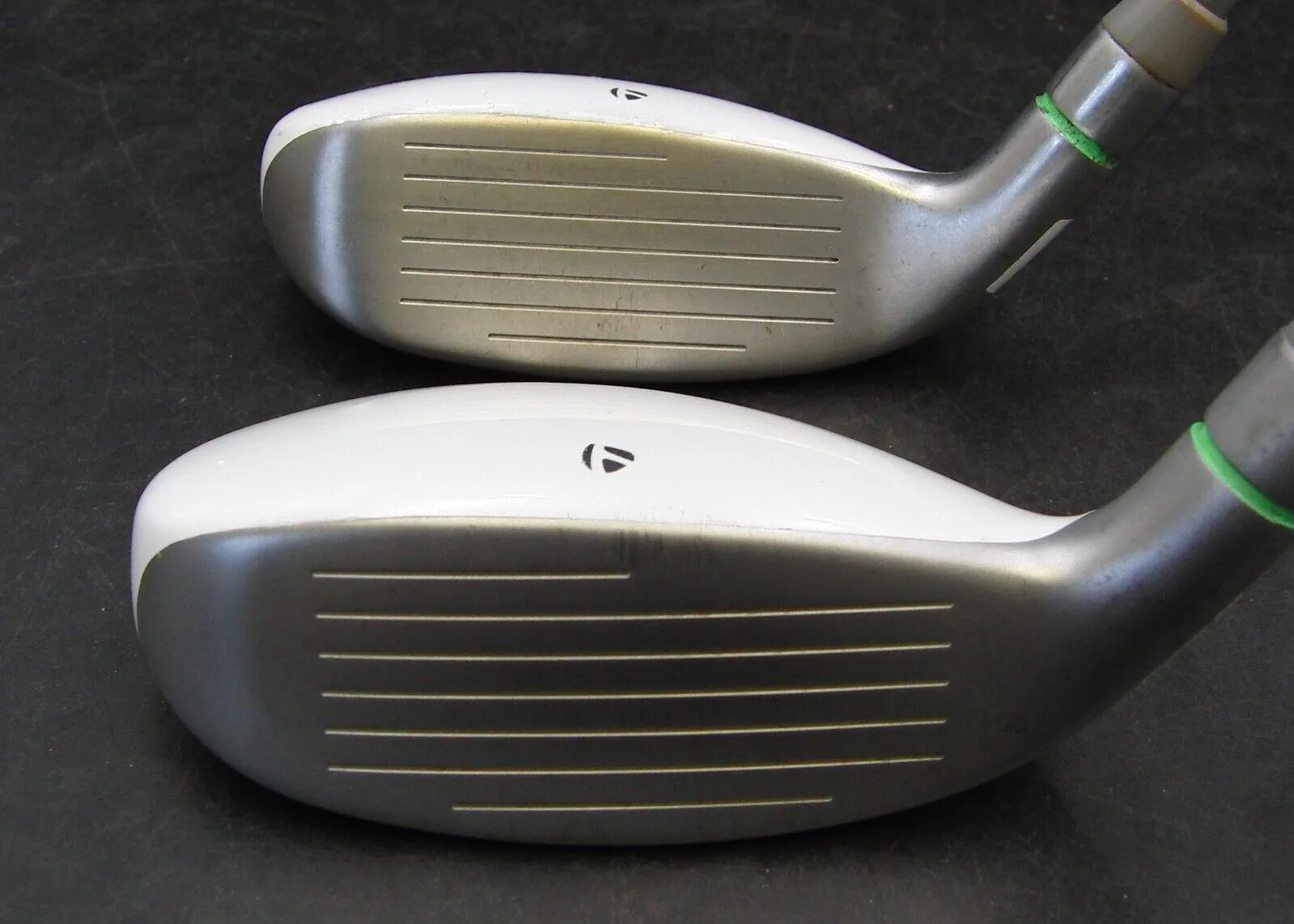 Ladies Set Of 2 X TaylorMade Kalea 22° 4 & 26° 5 Hybrids Ladies Graphite Shafts 4 Ladies Set Of 2 X TaylorMade Kalea 22° 4 & 26° 5 Hybrids Ladies Graphite Shafts - Image 2