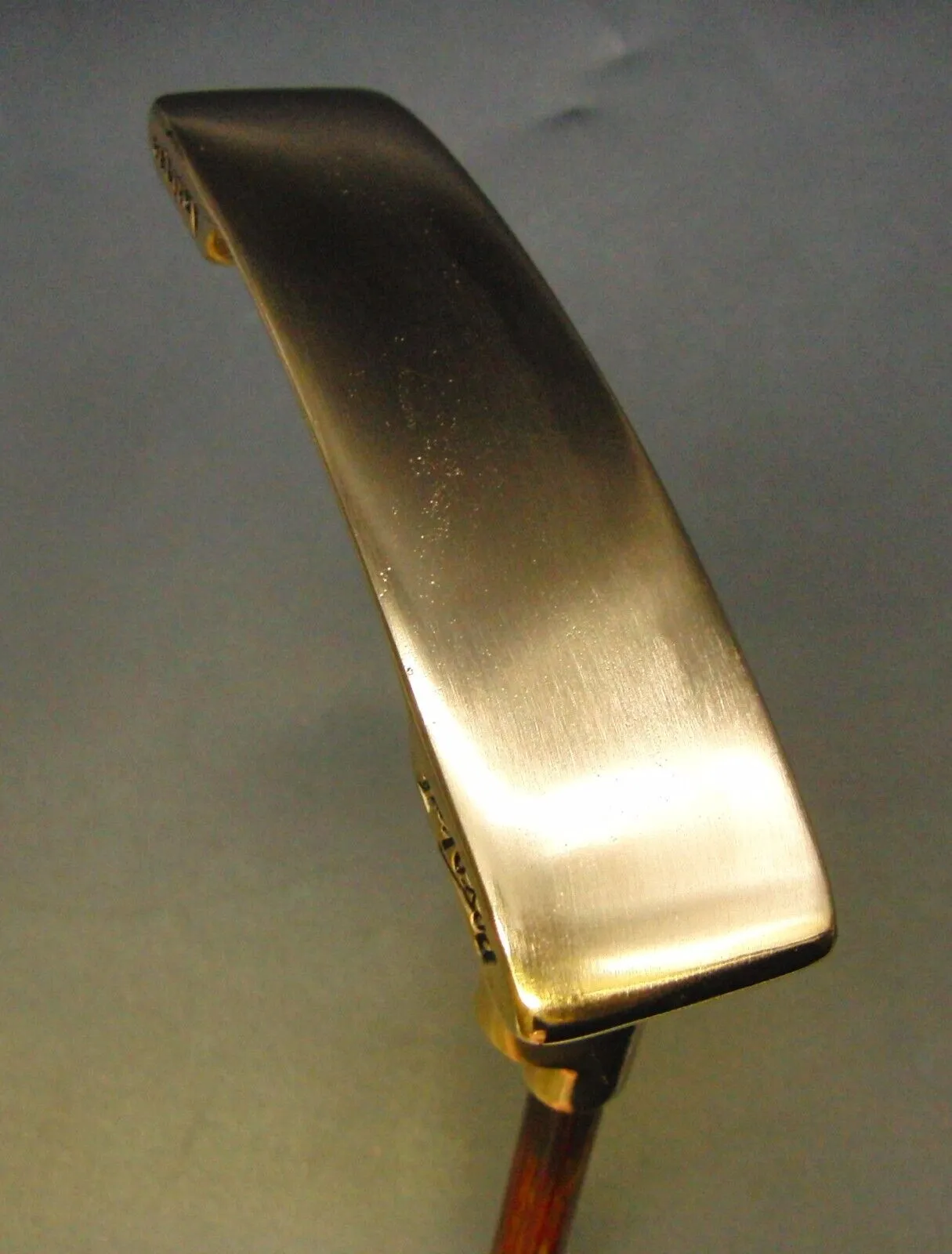 Royal II Antique Leg No 591611 Clean Hit Putter Hickory Shaft 88cm Length 10 Royal II Antique Leg No 591611 Clean Hit Putter Hickory Shaft 88cm Length - Image 8