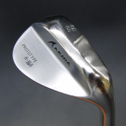 Akira Prototype H-158 58° Lob Wedge Regular Steel Shaft STM Grip