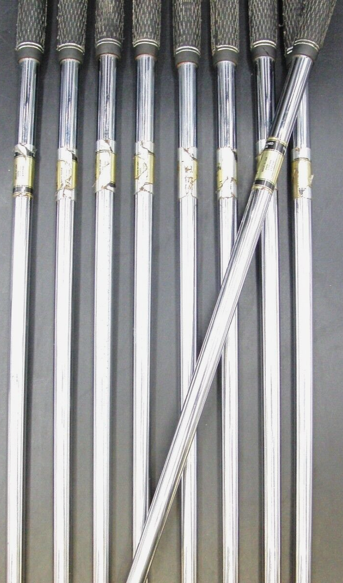 Set Of 9 X Wilson Staff Tour Blade FG17 Irons 3-SW Regular Steel Shafts 8 Set Of 9 X Wilson Staff Tour Blade FG17 Irons 3-SW Regular Steel Shafts - Image 6