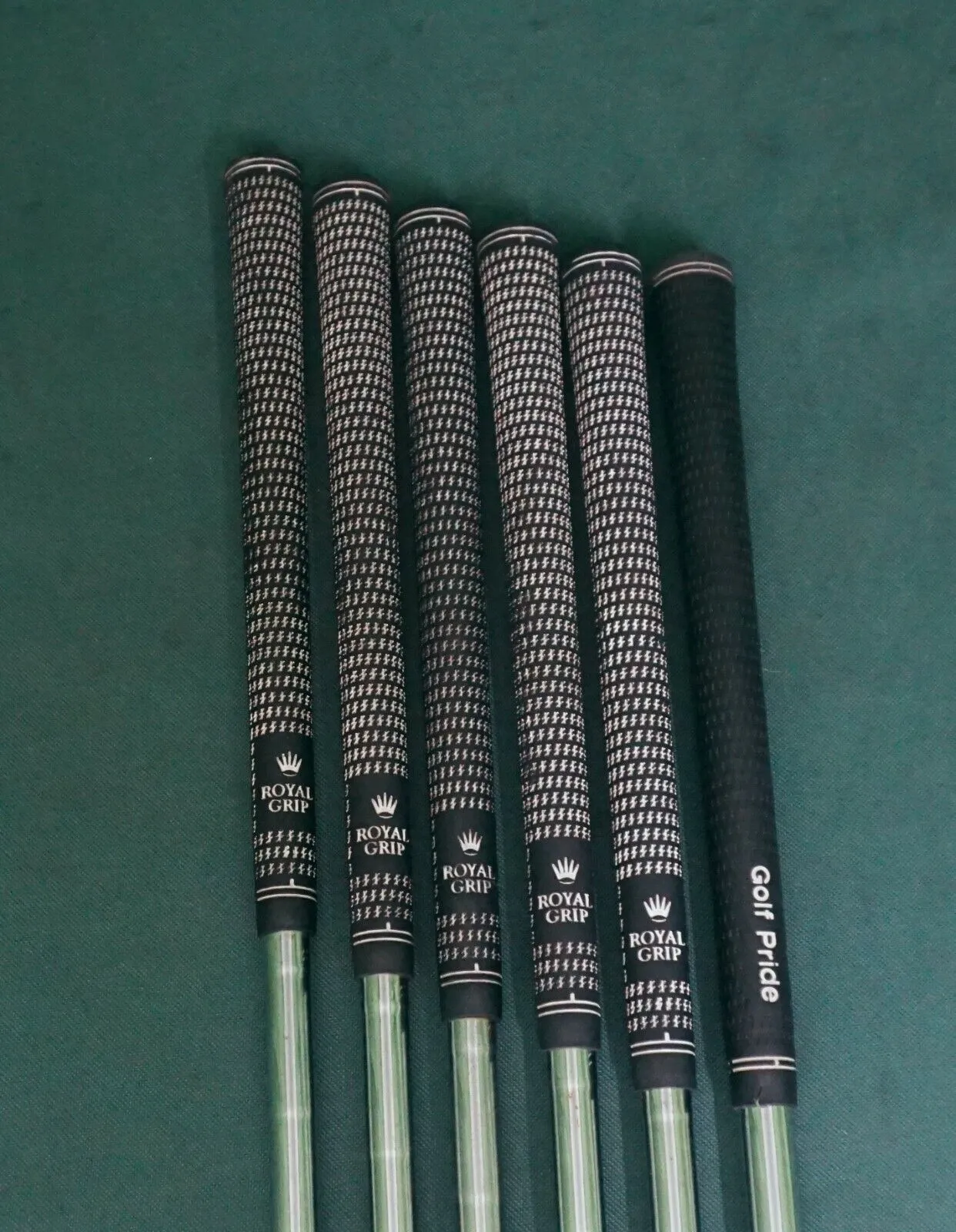 Set Of 6 X Srixon I-506 Forged / ZR-600 Combo Irons 5-PW Regular Steel Shafts 8 Set Of 6 X Srixon I-506 Forged / ZR-600 Combo Irons 5-PW Regular Steel Shafts - Image 6