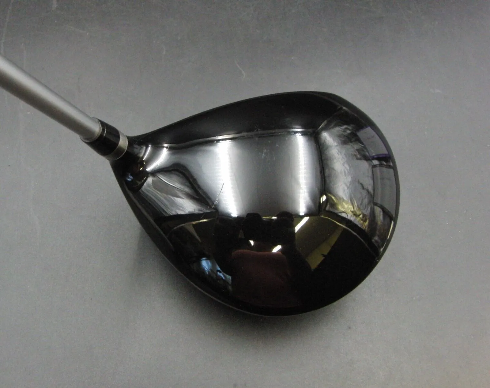 MacGregor Mactec 10º Driver Stiff Flex Graphite Shaft Iomic Grip 4 MacGregor Mactec 10º Driver Stiff Flex Graphite Shaft Iomic Grip - Image 2