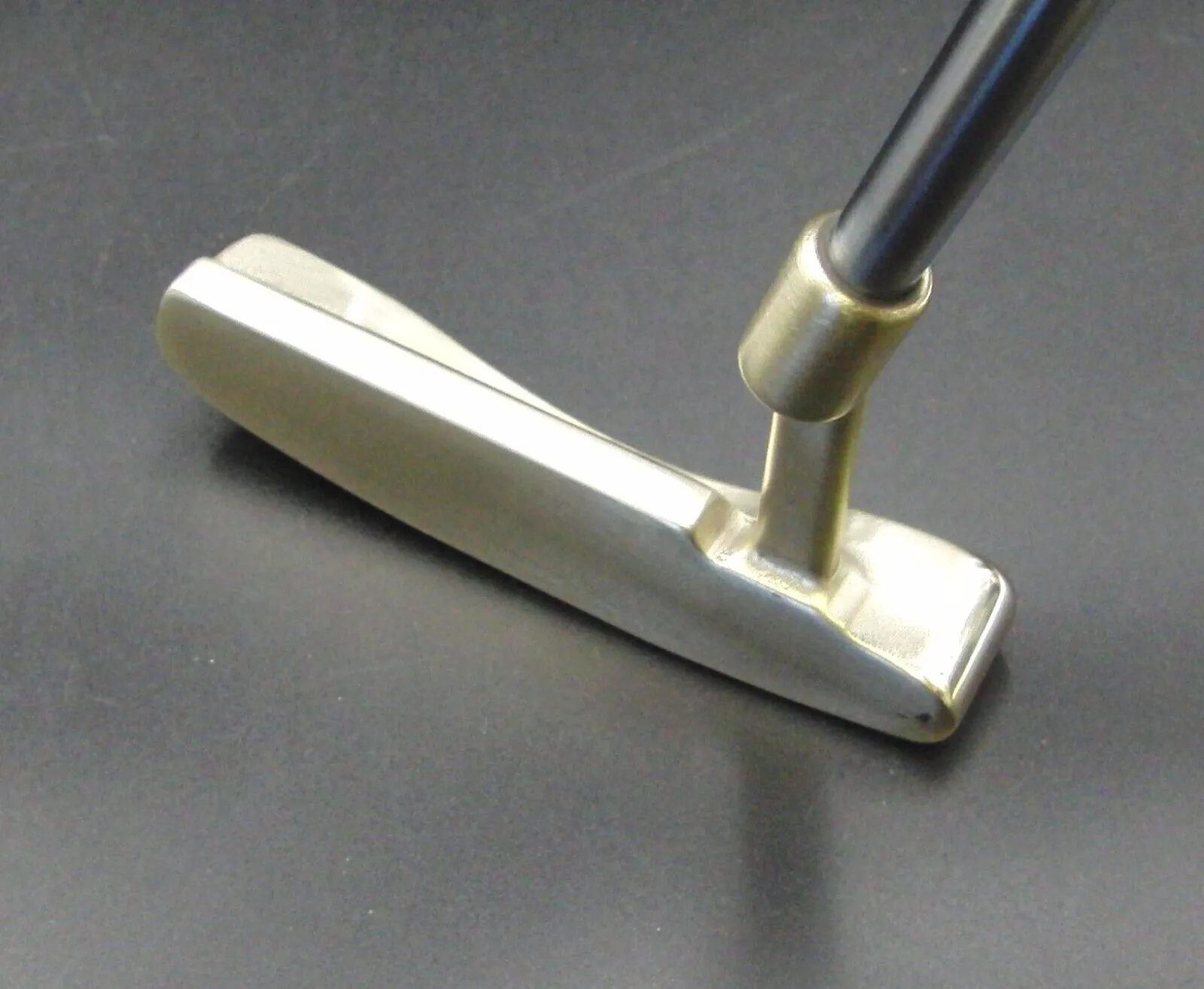 Ping Karsten A-Blade Putter 86cm Playing Length Steel Shaft Iguana Golf Grip 7 Ping Karsten A-Blade Putter 86cm Playing Length Steel Shaft Iguana Golf Grip - Image 5