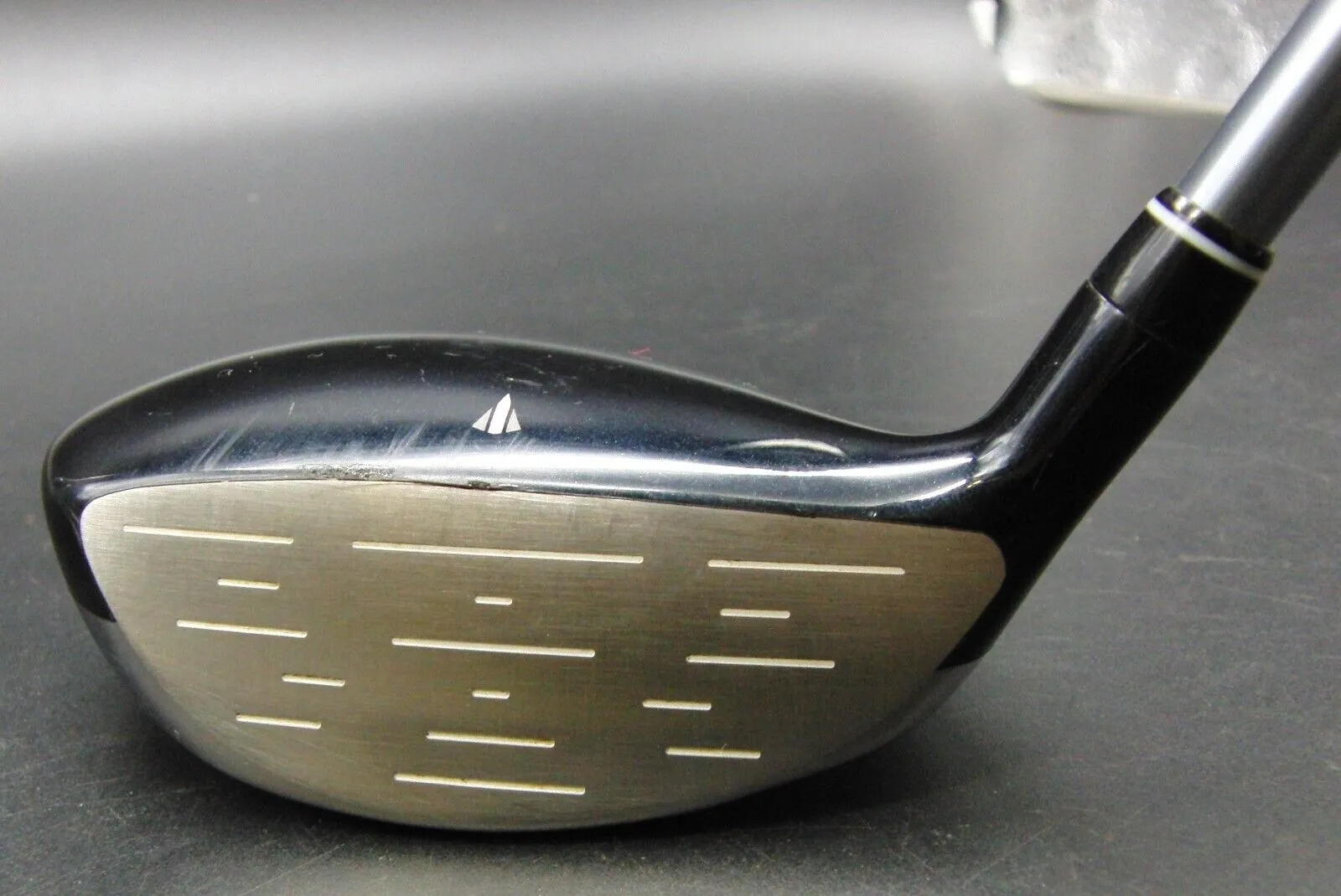 Bridgestone Beam-Z 18° 5 Wood Regular Graphite Shaft Bridgestone Grip 4 Bridgestone Beam-Z 18° 5 Wood Regular Graphite Shaft Bridgestone Grip - Image 2