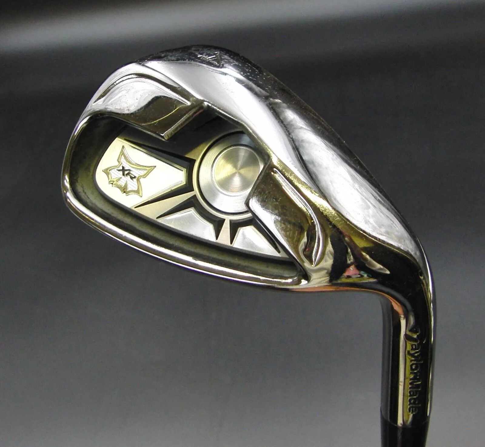 Taylormade XR A Gap Wedge Regular Steel Shaft Taylormade Grip 3 Taylormade XR A Gap Wedge Regular Steel Shaft Taylormade Grip