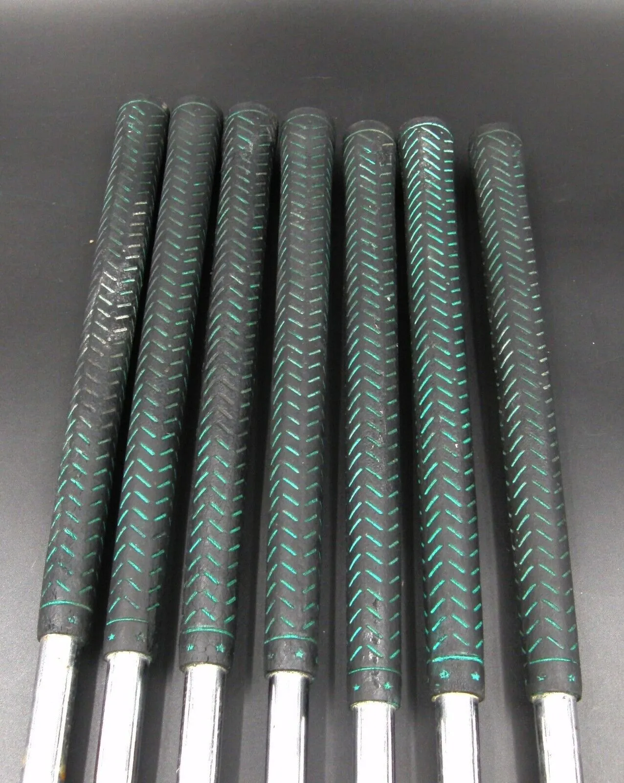 Set Of 7 X Ben Hogan IPT Irons 5-Exploder Regular Steel Shafts Pro Grip Grips 9 Set Of 7 X Ben Hogan IPT Irons 5-Exploder Regular Steel Shafts Pro Grip Grips - Image 7