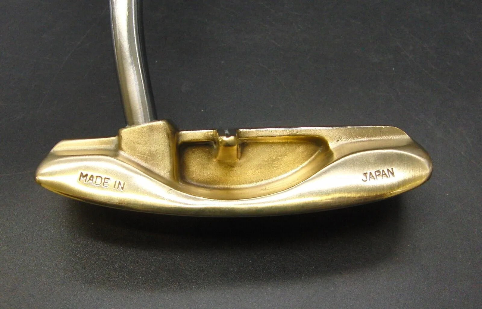 Refurbished Honma CB8200 Putter 87cm Playing Length Steel Shaft Honma Grip 5 Refurbished Honma CB8200 Putter 87cm Playing Length Steel Shaft Honma Grip - Image 3