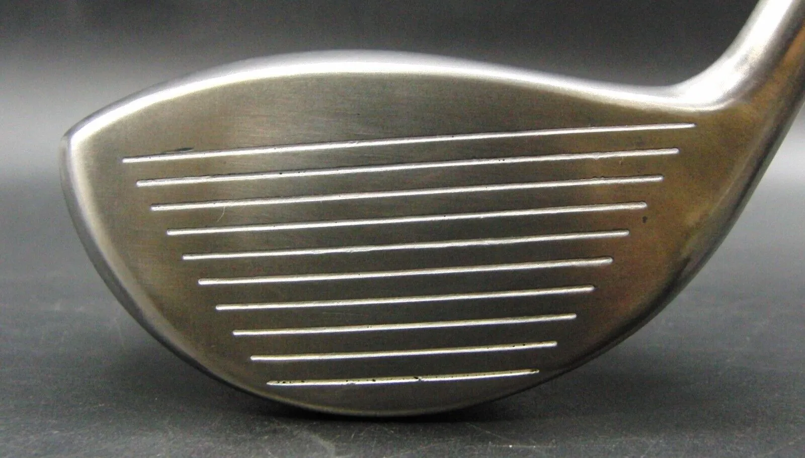 Vintage TaylorMade V921 Ti 10.5° Driver Regular Bubble Graphite Shaft 4 Vintage TaylorMade V921 Ti 10.5° Driver Regular Bubble Graphite Shaft - Image 2