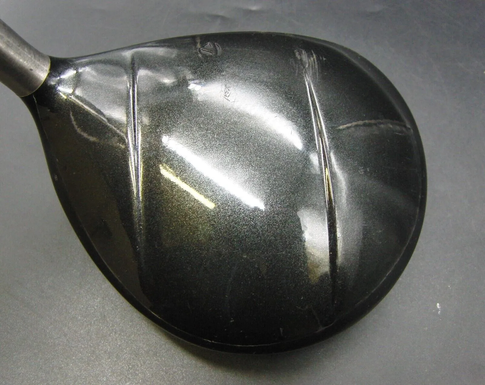 TaylorMade R360 Ti 10.5º Driver Regular Graphite Shaft TaylorMade Grip 5 TaylorMade R360 Ti 10.5º Driver Regular Graphite Shaft TaylorMade Grip - Image 3