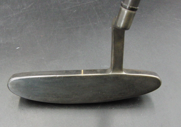 Japanese PRGR Top Spin CT-24 T-5 Putter Graphite Shaft 85cm Long 4 Japanese PRGR Top Spin CT-24 T-5 Putter Graphite Shaft 85cm Long - Image 2