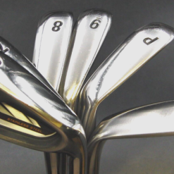 Japanese Set Of 6 X Ignio Irons 6-SW Regular Graphite Shafts Ignio Grips