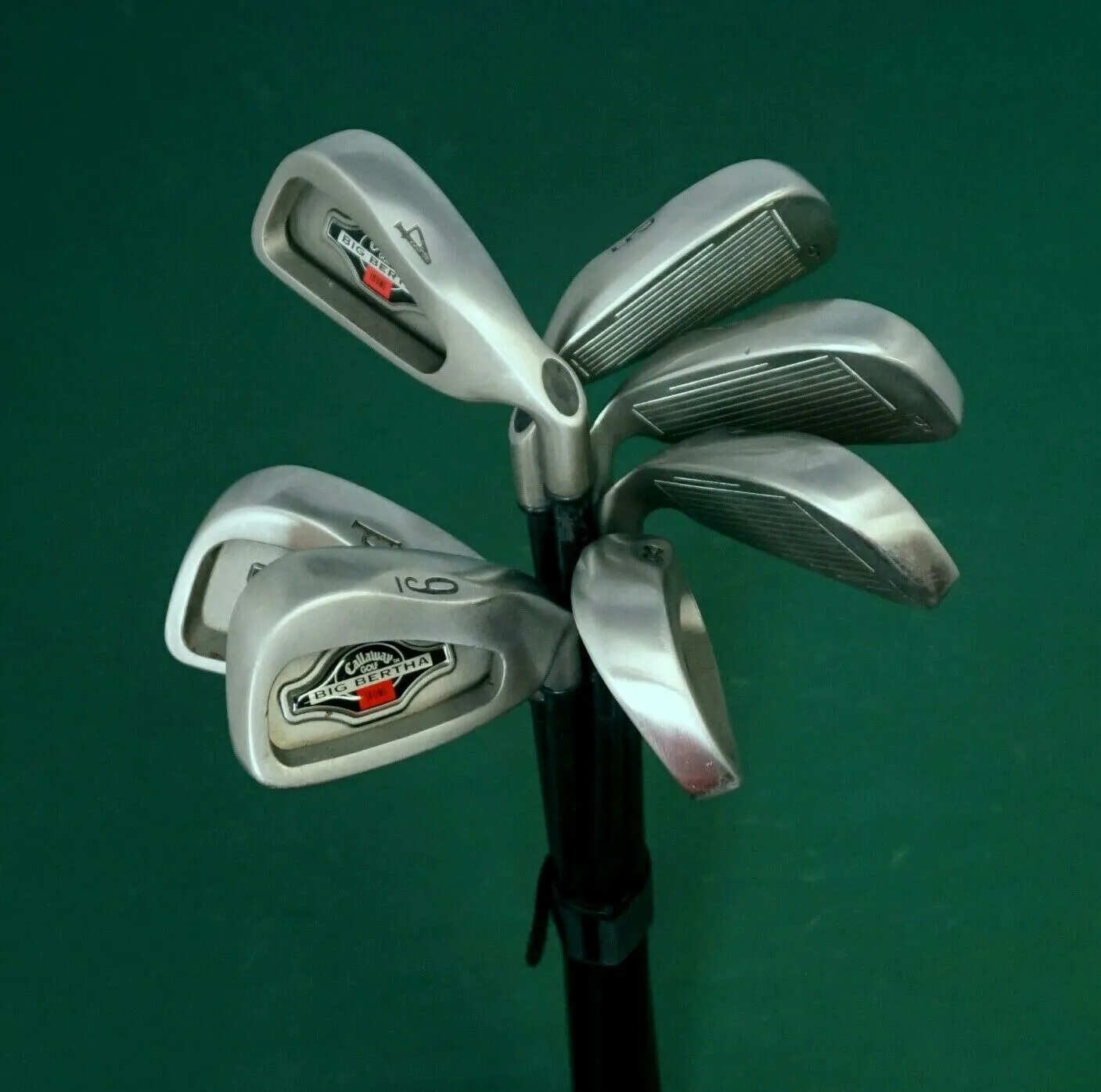 Lincs_golf Set Of 7 X Callaway Big Bertha Irons 4-PW Firm Graphite Shafts Callaway Grips 3 Lincs_golf Set Of 7 X Callaway Big Bertha Irons 4-PW Firm Graphite Shafts Callaway Grips